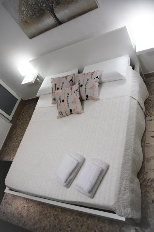 Enry'S House Apartment บารี ภายนอก รูปภาพ